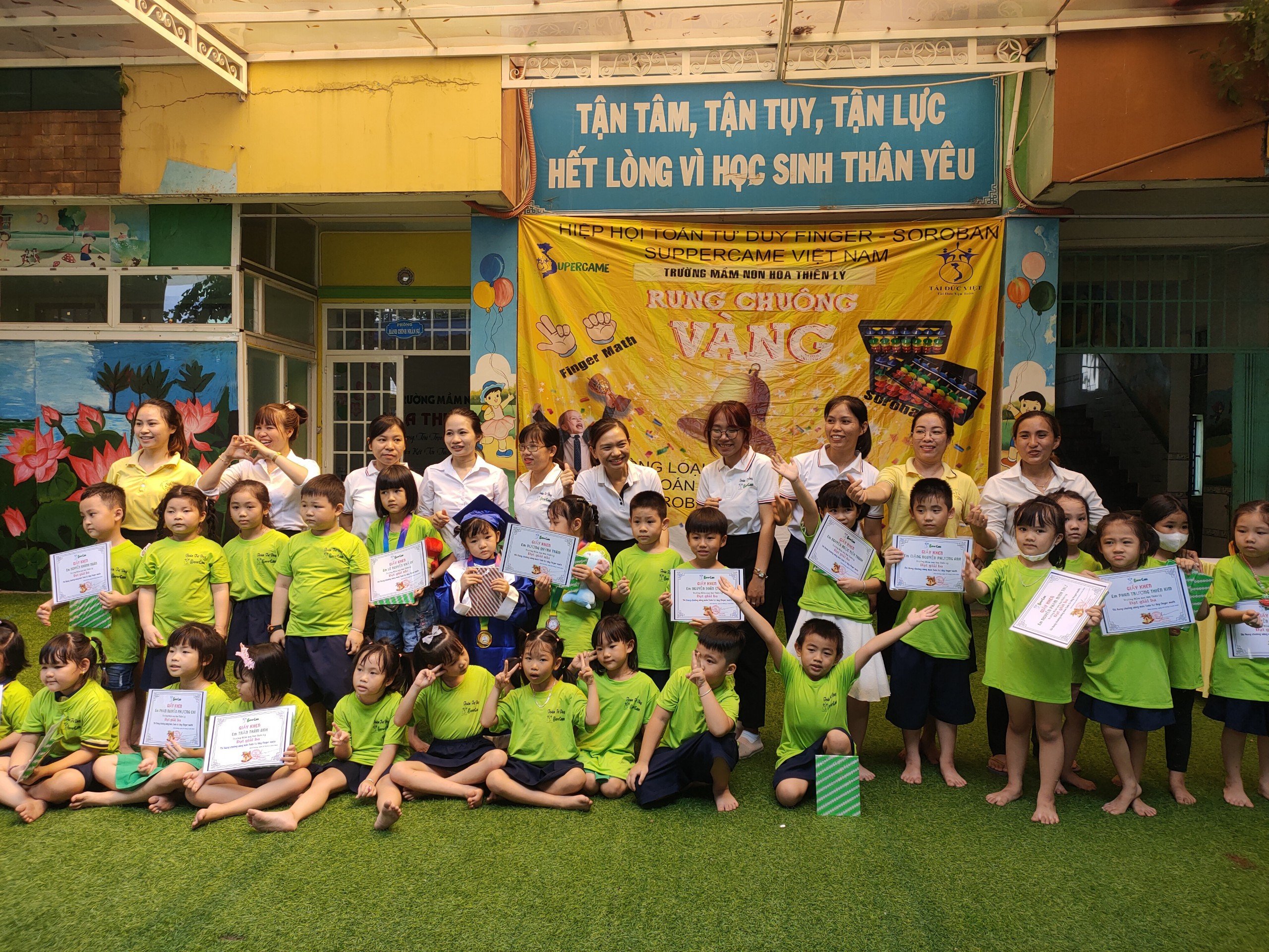 Cuộc thi rung chương vàng về toán trong trường mầm non